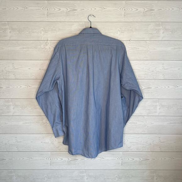 Chaps light blue button front regular fit dress shirt Size large - Picture 2 of 4